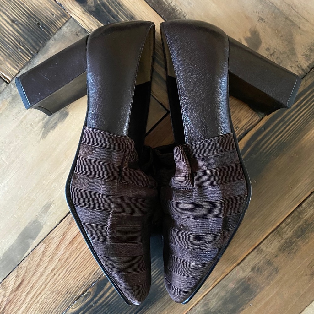 Vittorio Ricci Studio Brown Ruched Leather Heels - Picture 6 of 14